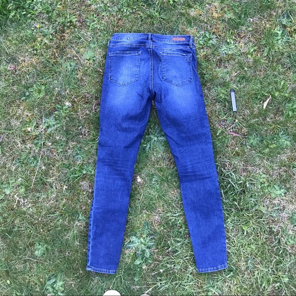 Articles of Society blue skinny jeans- size 28 ! - Picture 2 of 3